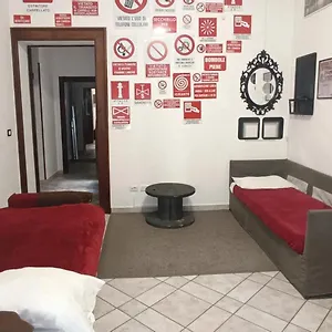 Appartamento Completa Di Tutto E Anche Di Piu, Livorno